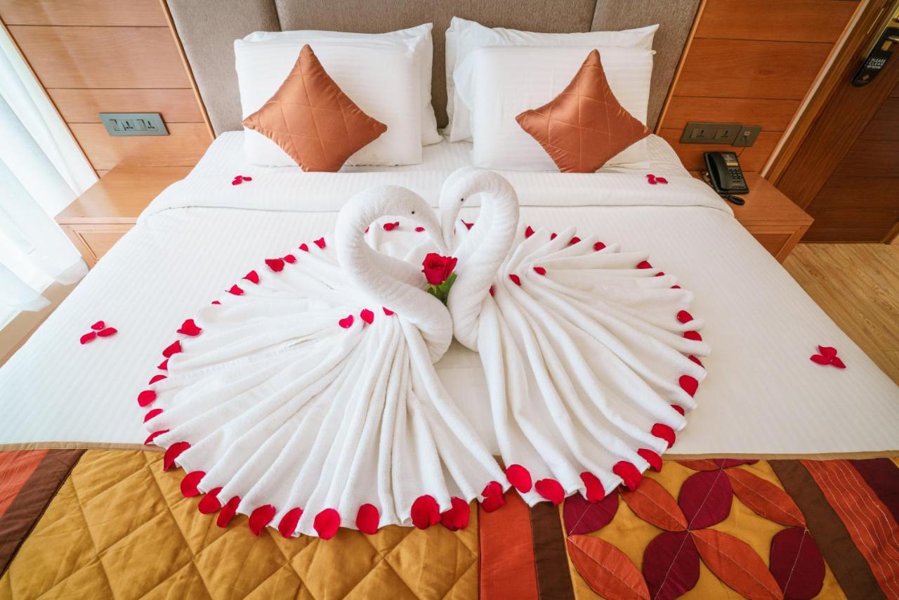 Townbridge Hotels & Suites Kochi Exteriér fotografie