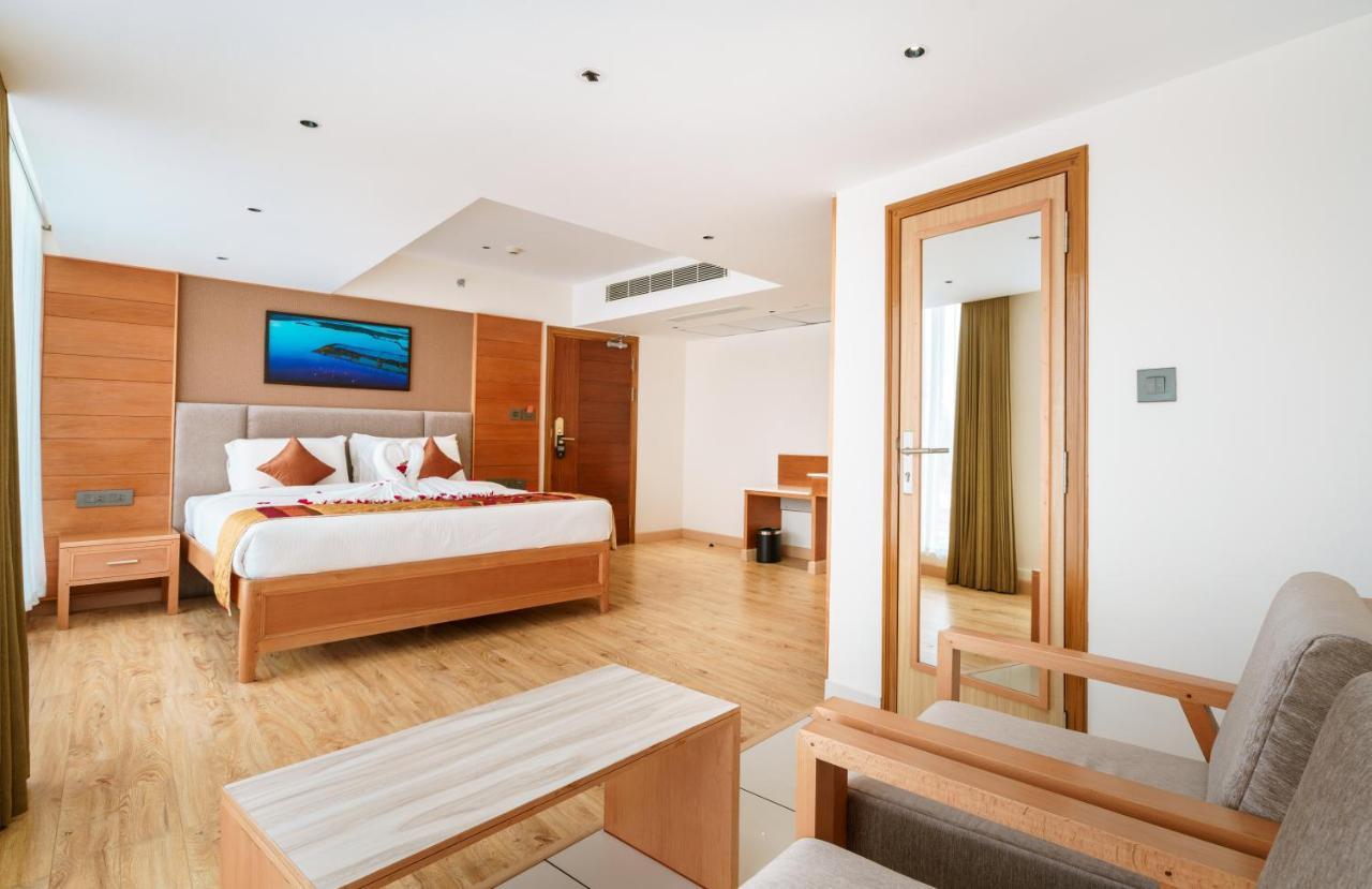 Townbridge Hotels & Suites Kochi Exteriér fotografie