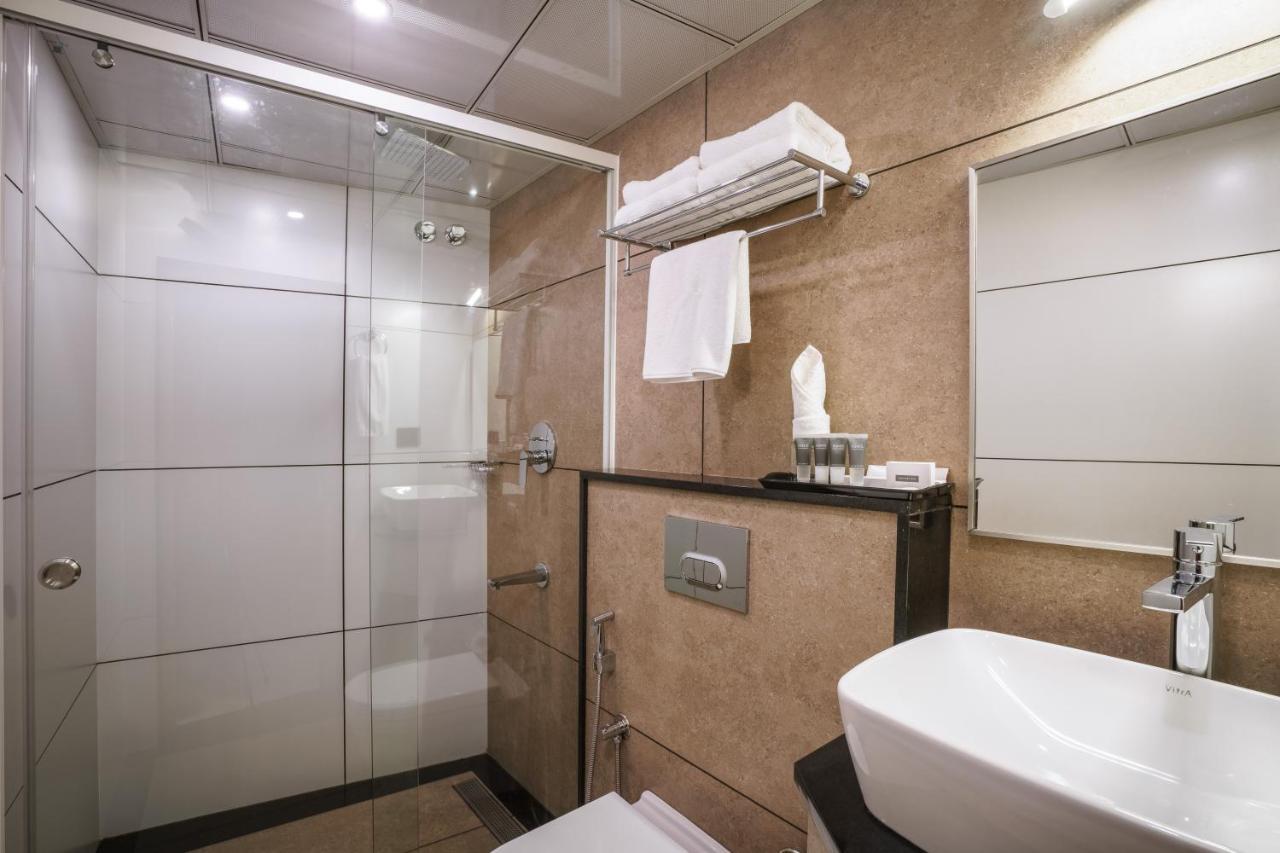 Townbridge Hotels & Suites Kochi Exteriér fotografie