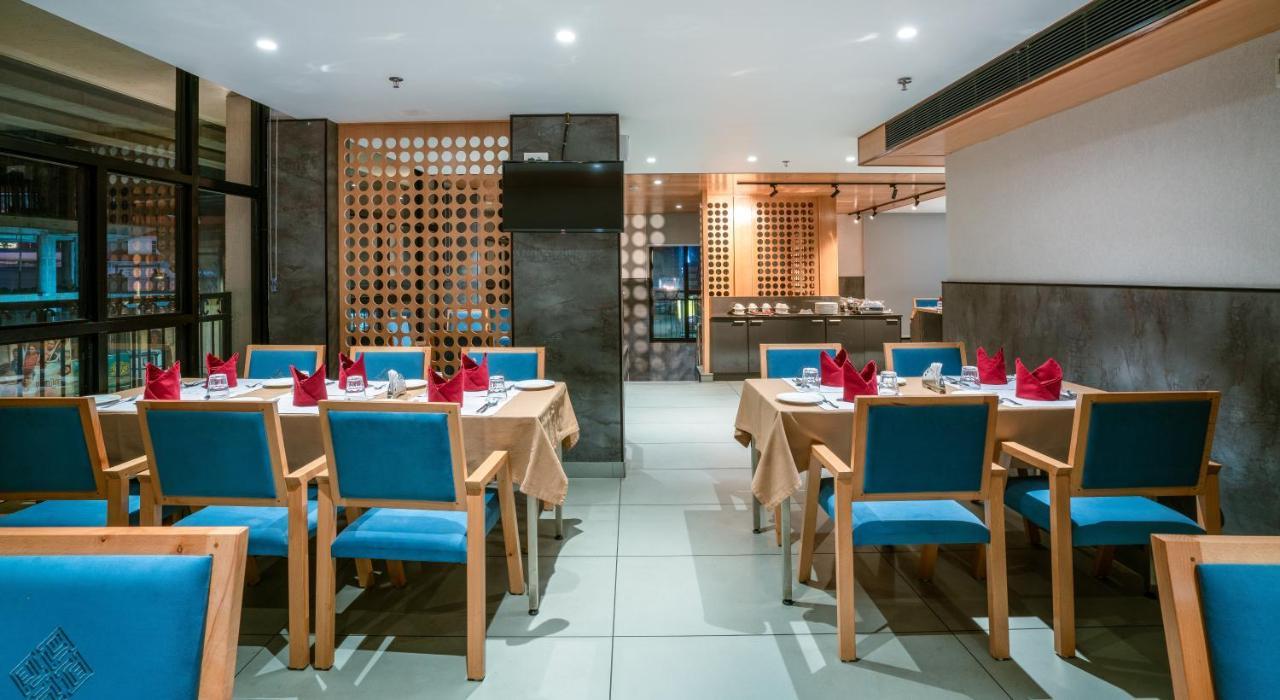Townbridge Hotels & Suites Kochi Exteriér fotografie