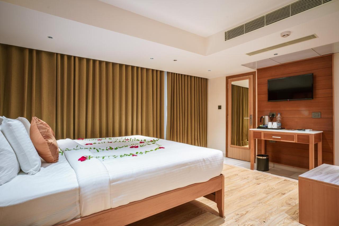 Townbridge Hotels & Suites Kochi Exteriér fotografie