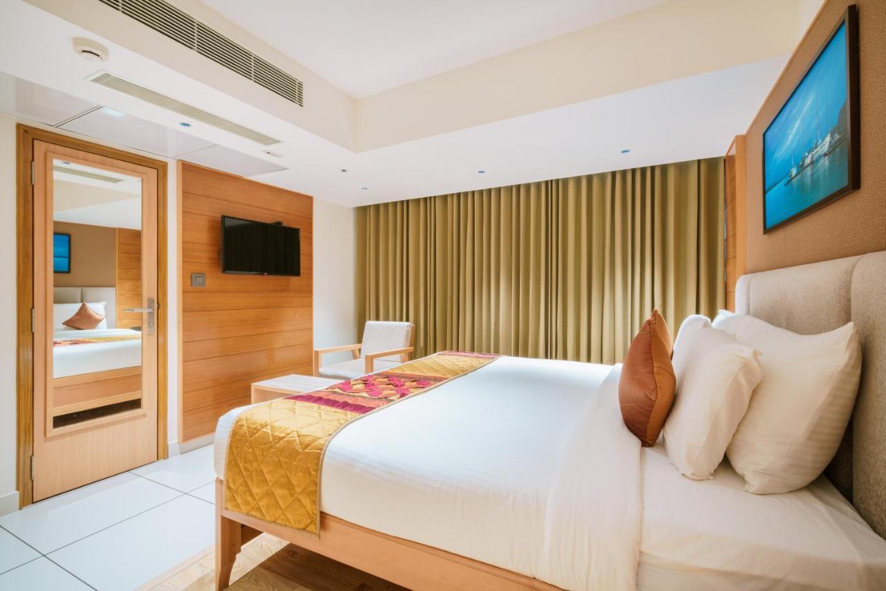 Townbridge Hotels & Suites Kochi Exteriér fotografie